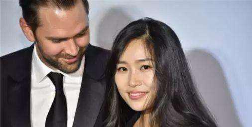 张末是张艺谋和谁生的女儿