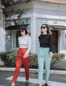 直筒裤和阔腿裤的区别图解 两种裤子造型对比哪个好看