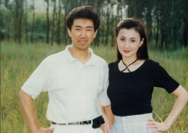 演员林芳兵现状如何