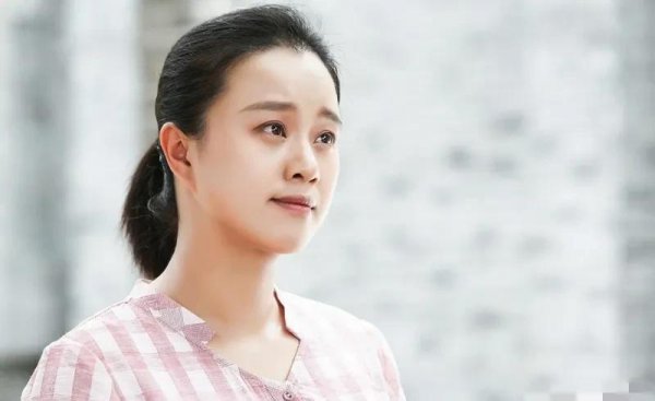 何翯个人资料介绍