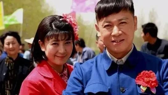 何翯个人资料介绍