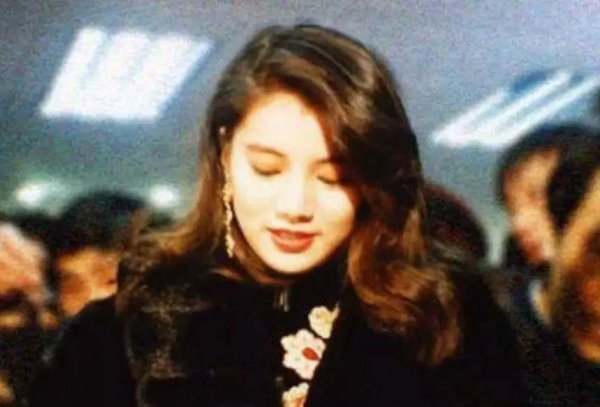 演员袁咏仪个人资料简介