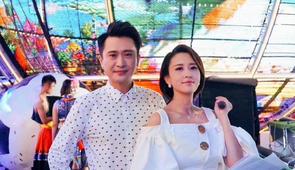 杨帆的妻子简历介绍