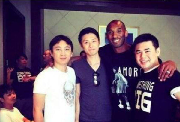 张嘉倪老公买超家庭背景介绍