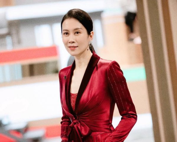 温峥嵘个人资料简介