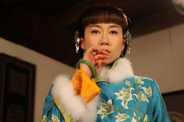 温峥嵘个人资料简介