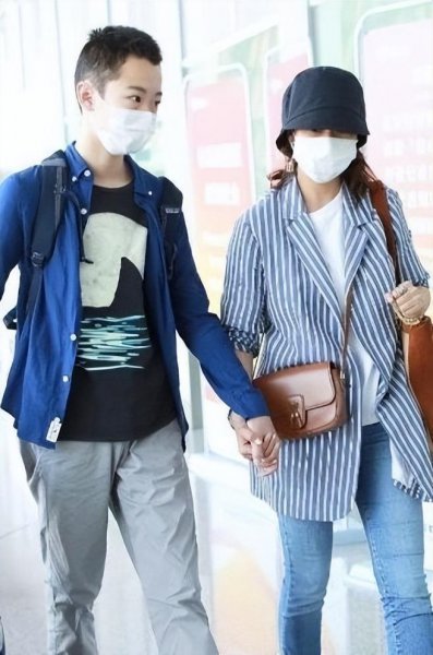 温峥嵘个人资料简介