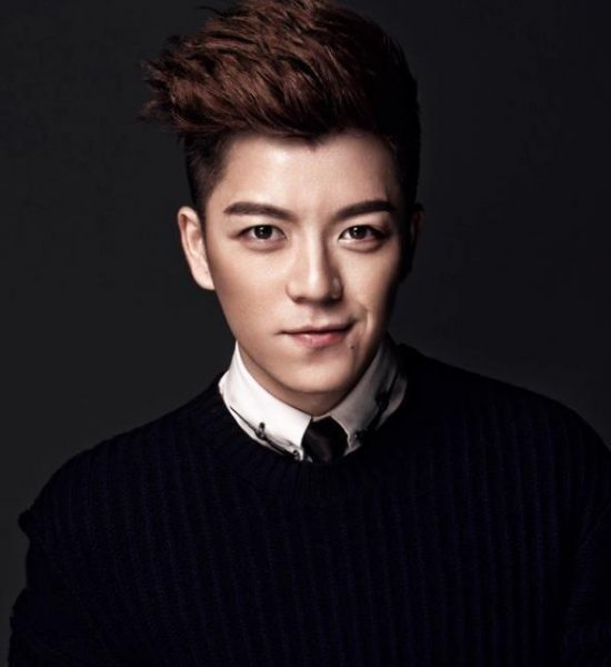 王栎鑫什么时候离的婚