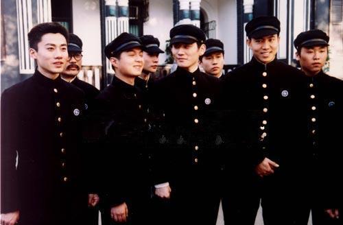 谁是中山装的创始人