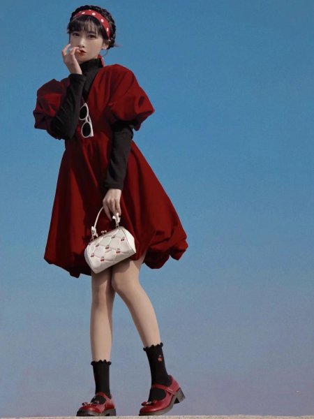 红裙子配什么鞋子好看