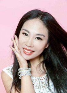 歌手门丽个人资料简介 出过知名歌曲的门丽是真名还是艺名