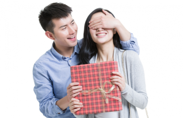 闷骚型的男人是什么样子的