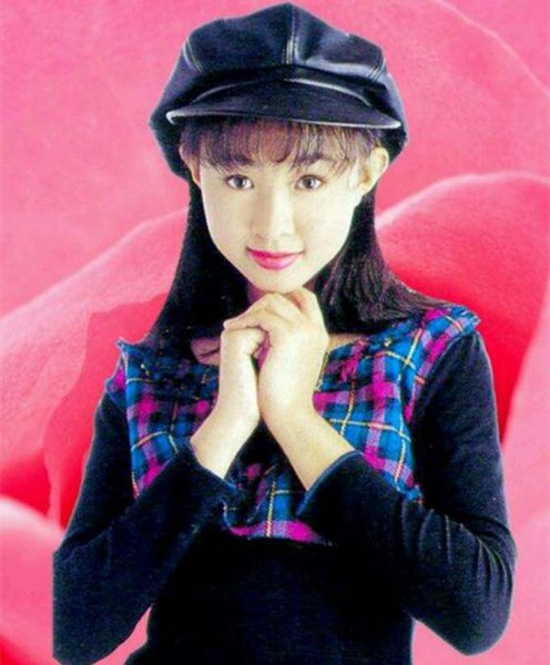 知名歌手卓依婷老公是谁