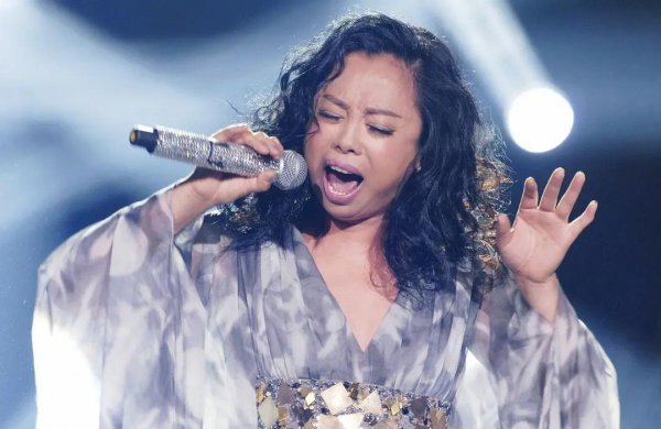 黄绮珊个人简历资料