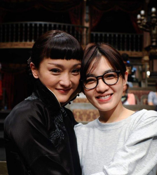 范晓萱摘除子宫是真的吗