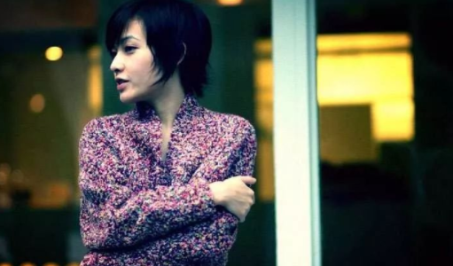 范晓萱摘除子宫是真的吗