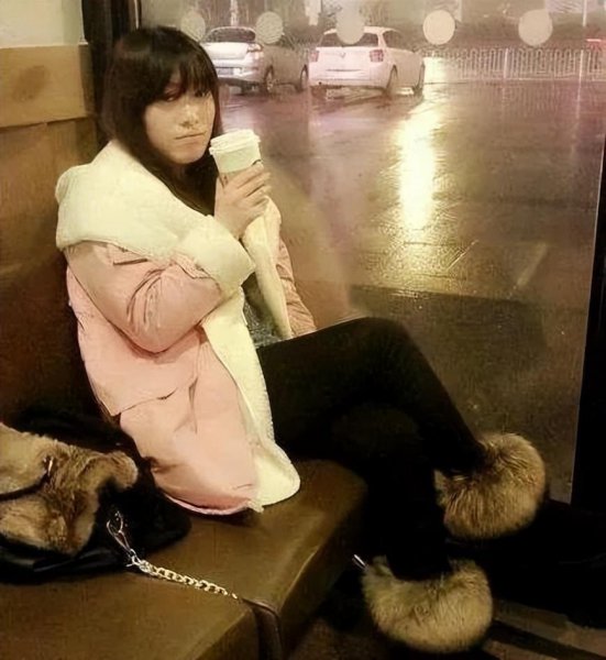 孤勇者歌词是谁写的