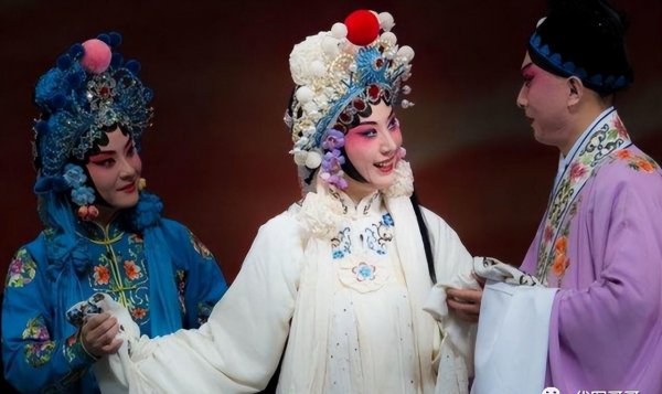 京剧名家史依弘简介