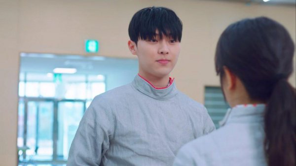 二十五二十一女主孩子是谁的