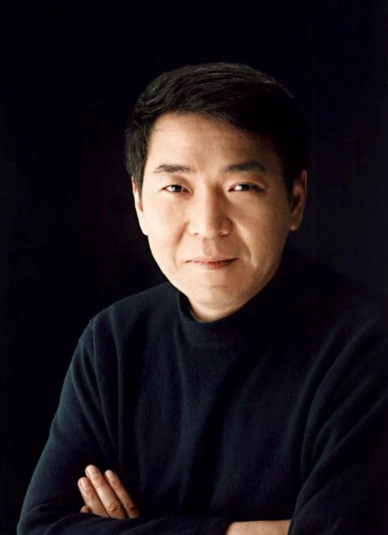 导演郑晓龙有过几任妻子