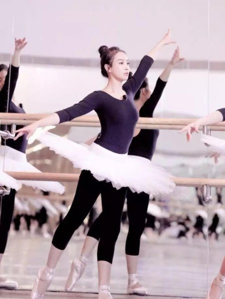 歌手宋茜个人资料及图片