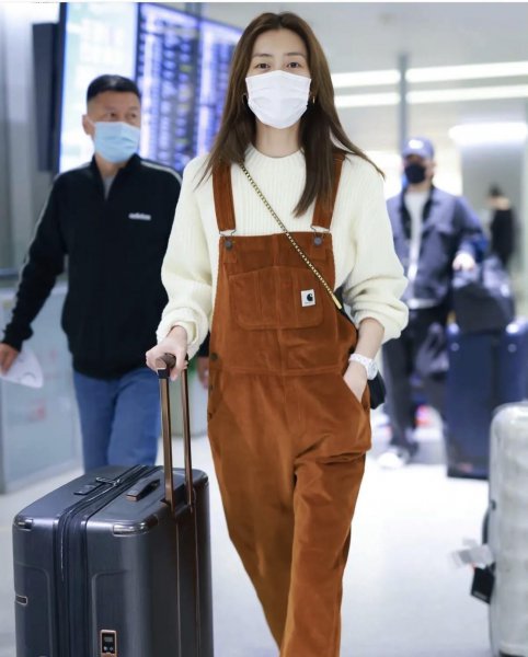 穿衣颜色搭配技巧大全