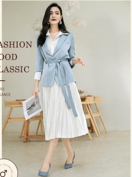 肩宽适合穿什么样的衣服好看