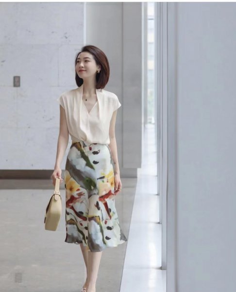 鱼尾裙配什么鞋好看