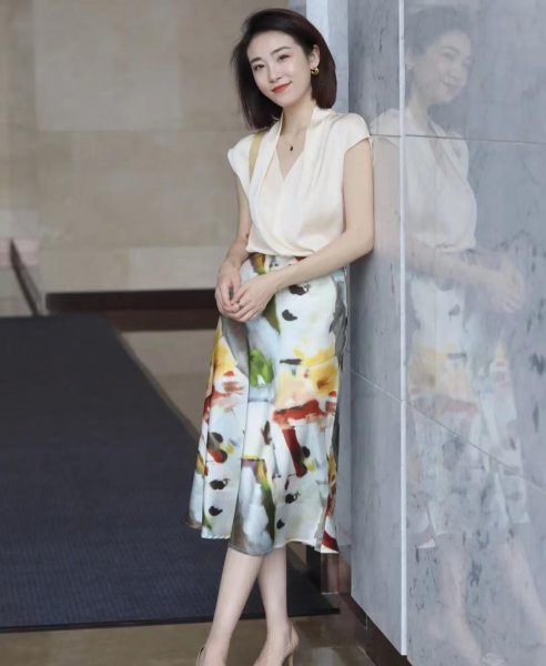 鱼尾裙配什么鞋好看