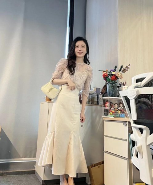 鱼尾裙配什么鞋好看