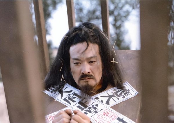 红楼梦甄士隐人物分析