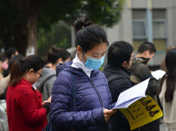 六级和考研英语哪个难度大一些