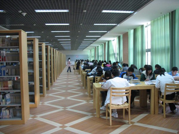 桂林旅游学院是几本专科