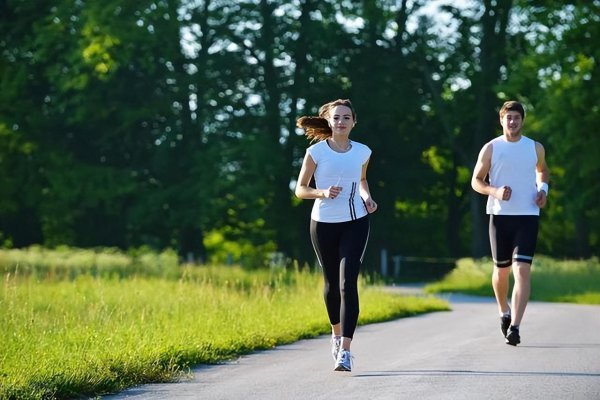 散步和跑步哪个对身体好