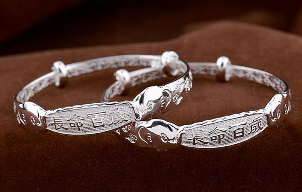 银饰氧化了怎么清洗