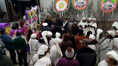 披麻戴孝的孝布怎么处理 参加完葬礼的孝布可以丢弃吗