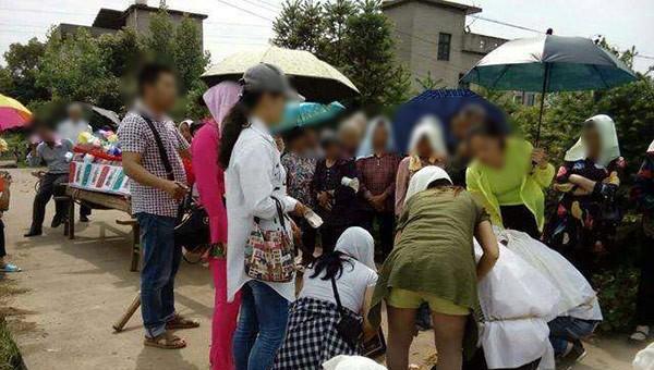 披麻戴孝的孝布怎么处理