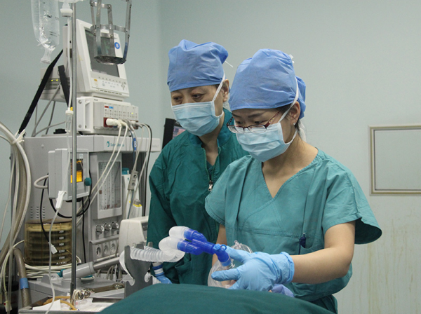 女演员朱琳个人资料简介