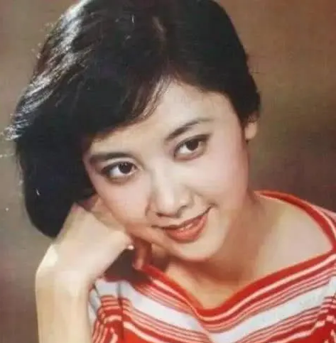 女演员朱琳个人资料简介