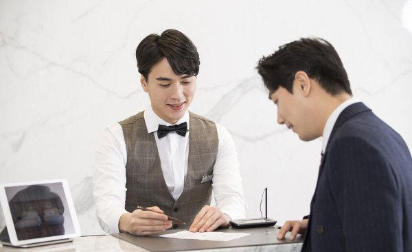 酒店前台的工作内容和职责