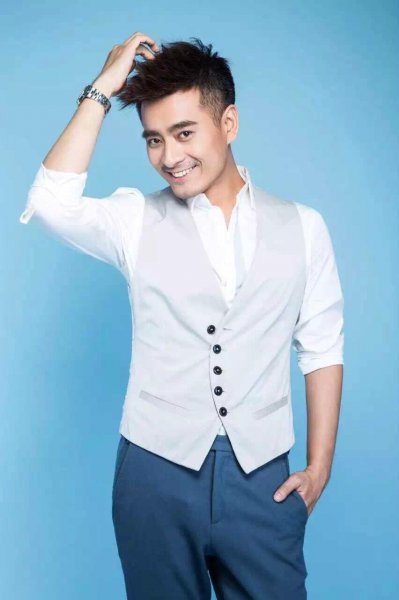 大陆演员陈龙个人资料简介