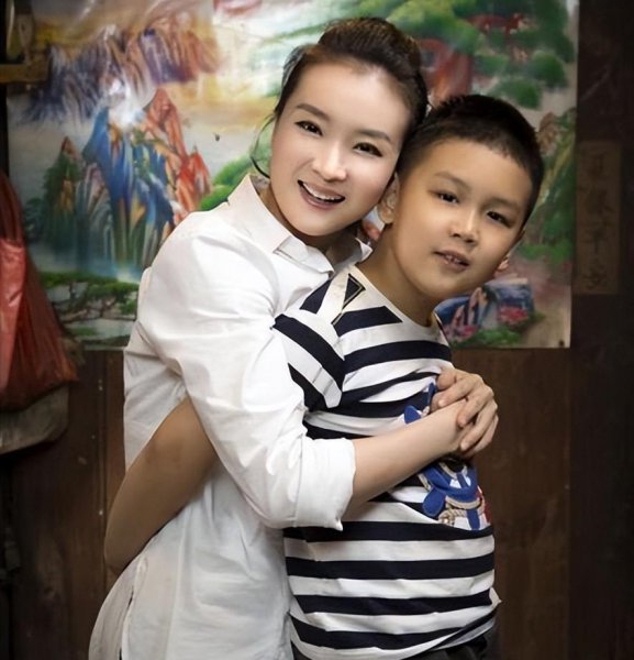 演员王艳的个人资料