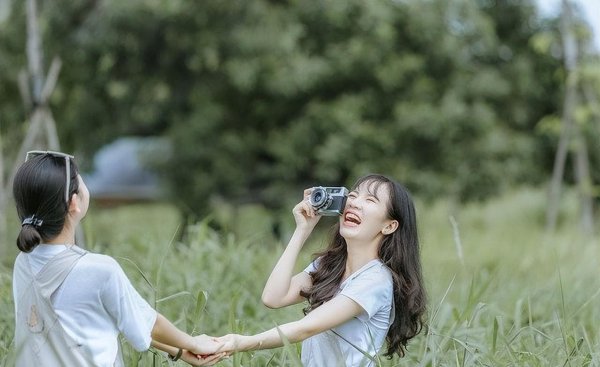 吴彤和杨迪什么关系