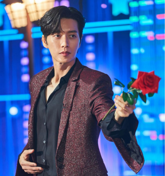 韩国演员朴海镇现状如何