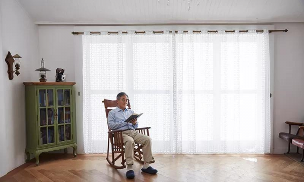 财产全部给儿子却要女儿赡养合理吗