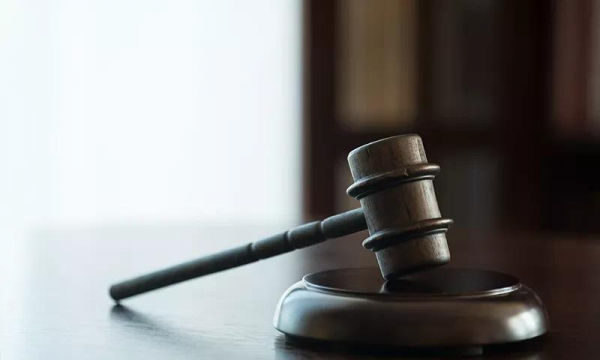 财产全部给儿子却要女儿赡养合理吗