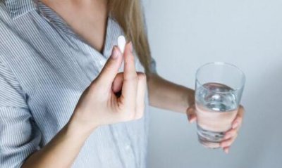 女朋友牙疼高情商安慰的话 怎样能安慰牙难受的女友