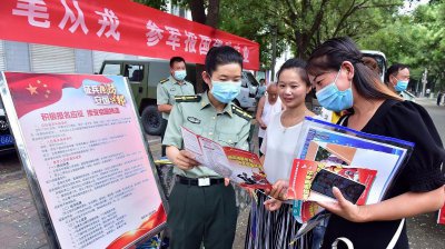 大专当兵大二走还是大三走 大专毕业再去当兵有什么好处