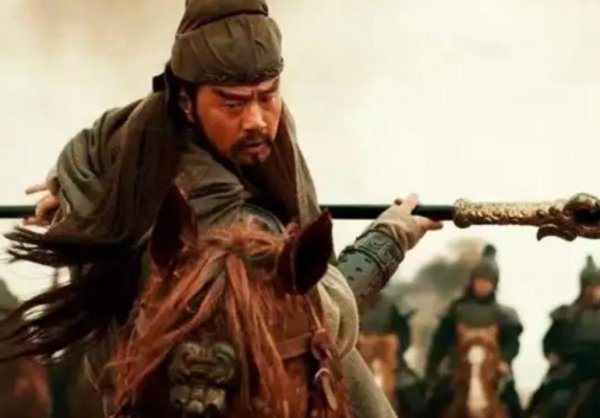 关羽身高9尺相当于现在的多少米