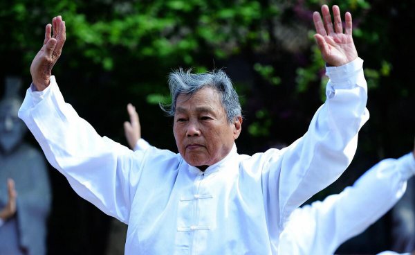 八段锦呼吸正确方法